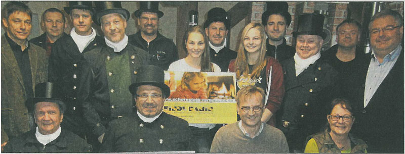 Bild von der Spendenübergabe