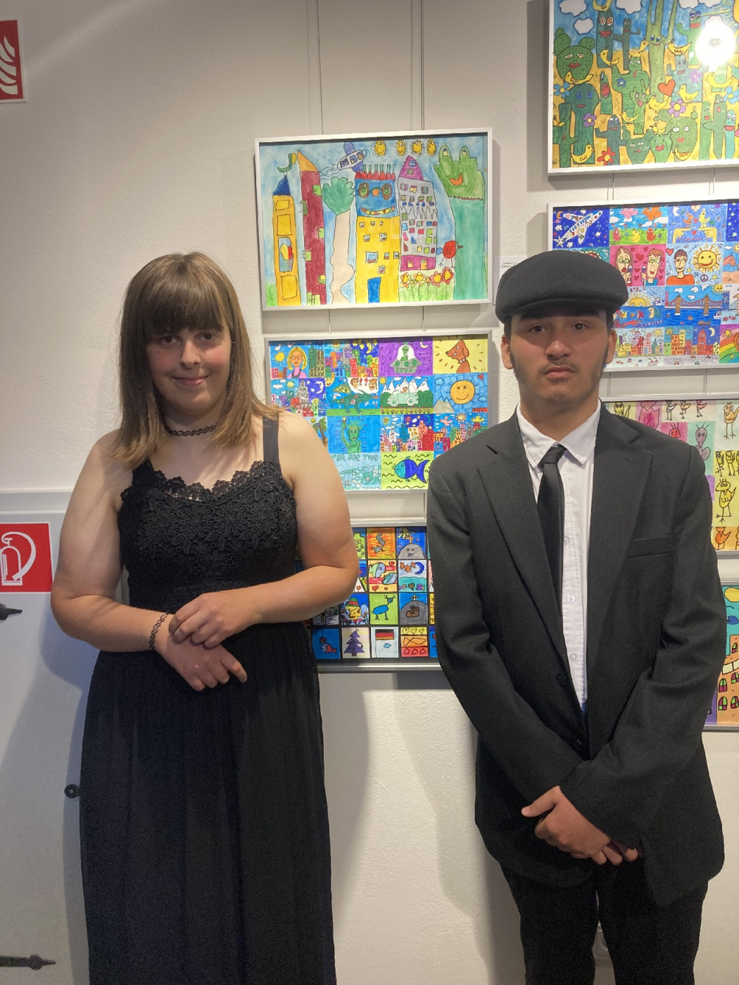 Die Klassensprecher Rabia und Tobias